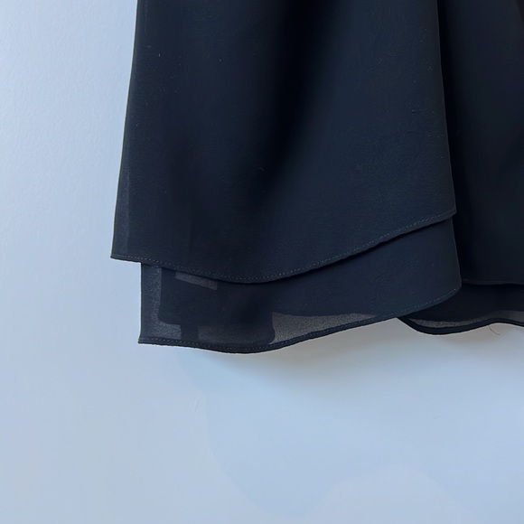 Beautiful black Zebra top with fine details - Picture 6 of 6